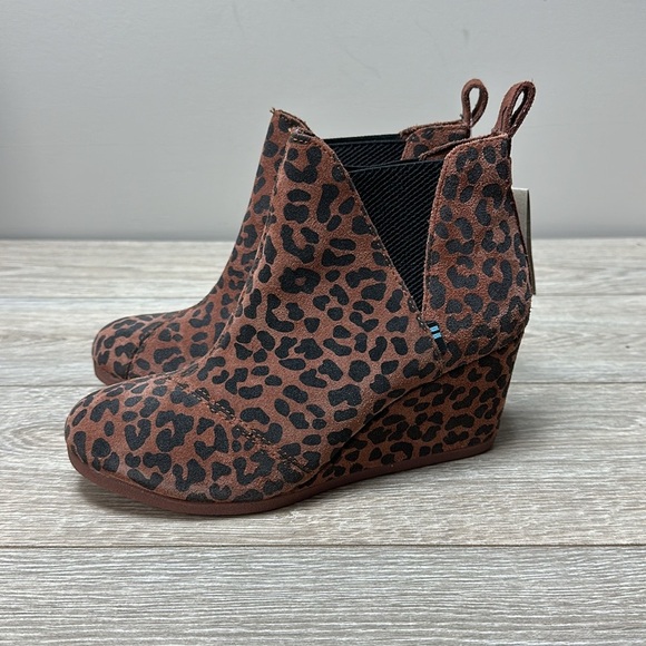 New Toms Animal Print Leopard Kelsey Wedge Heel Suede Booties Women’s Size 7 - Picture 4 of 10
